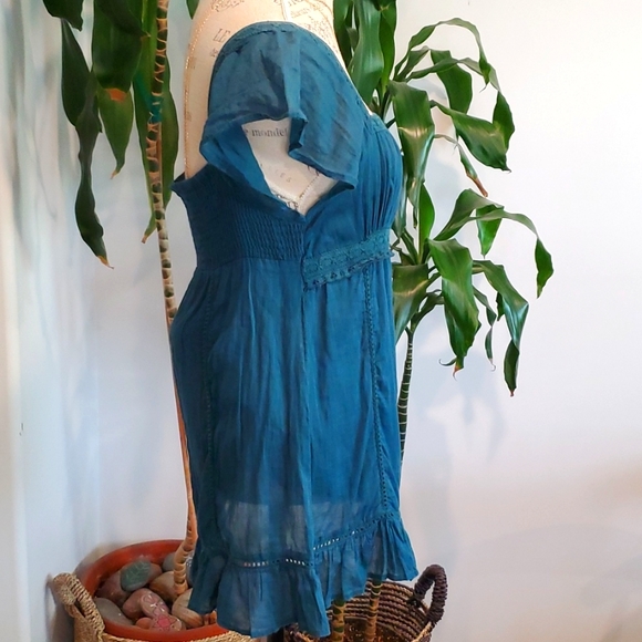 Zinc cotton embroidered top - Picture 7 of 10